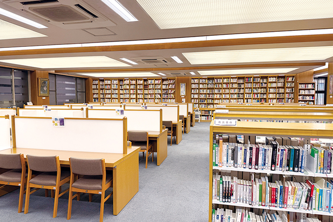 付属図書館